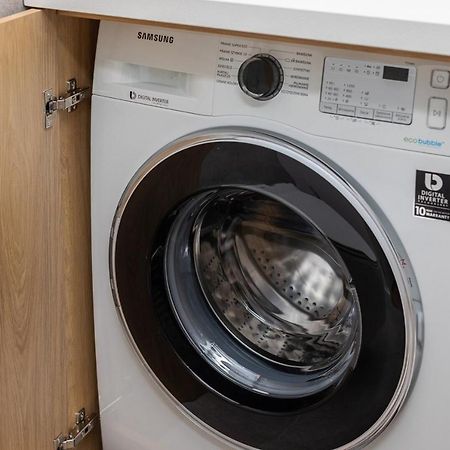 Rent Like Home - Plac Konesera 6 Varşova Dış mekan fotoğraf
